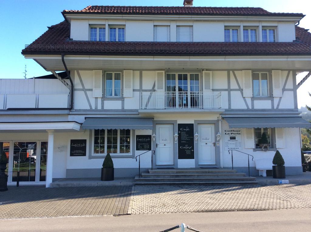 Landcafe Mit Mini Hotel Burgdorf Bagian luar foto