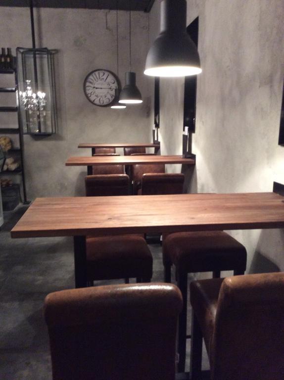 Landcafe Mit Mini Hotel Burgdorf Bagian luar foto