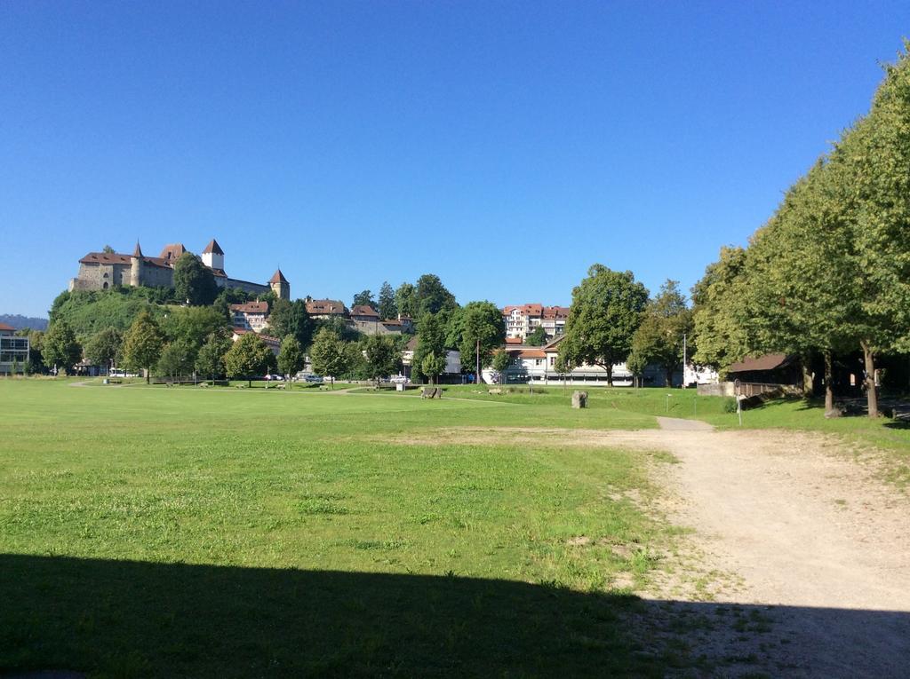 Landcafe Mit Mini Hotel Burgdorf Bagian luar foto