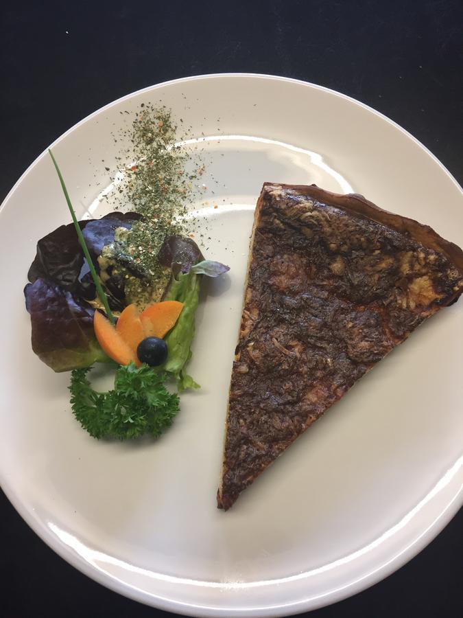 Landcafe Mit Mini Hotel Burgdorf Bagian luar foto